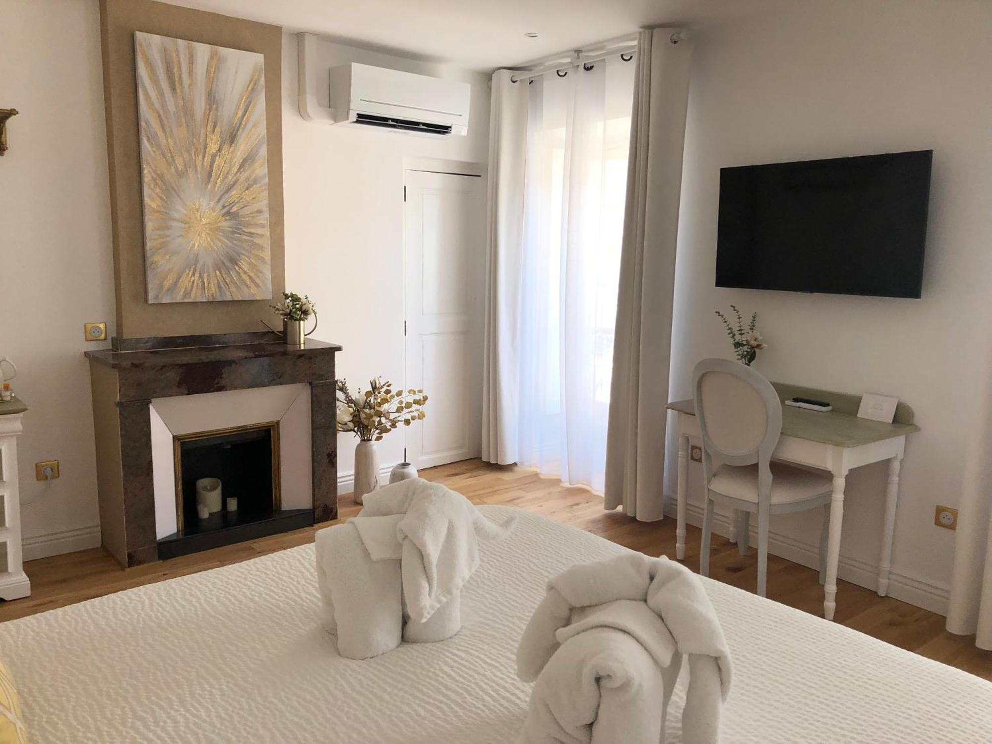 Le Coeur De La Bastide - Adult Only Bed & Breakfast