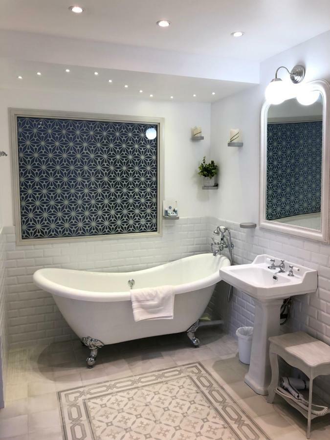 Bed & Breakfast Le Coeur De La Bastide - Adult Only *